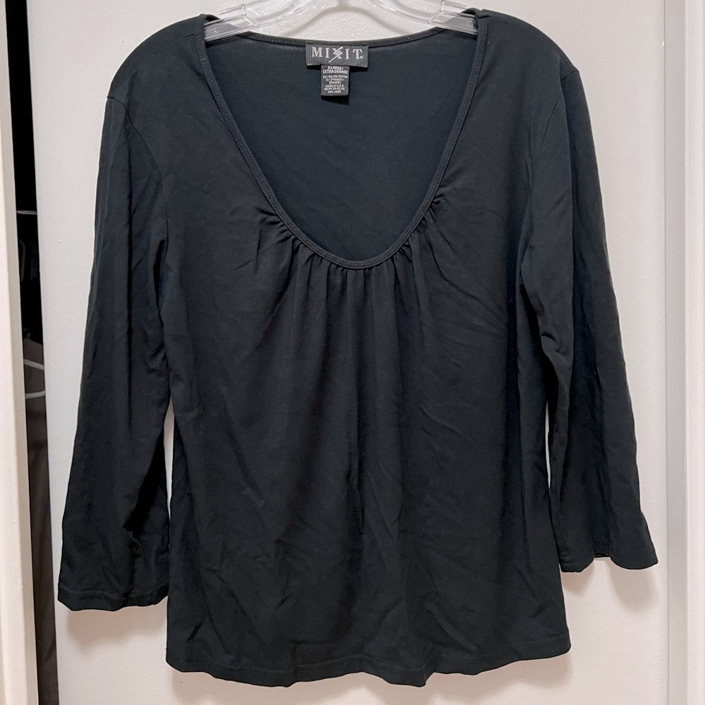 Black Scoop Neck